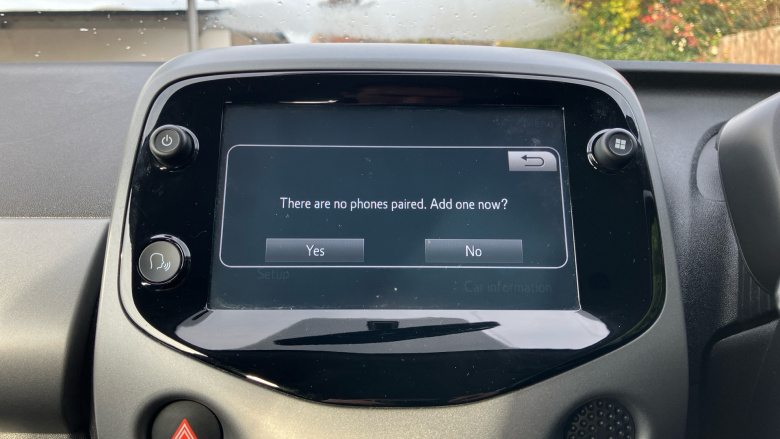 Toyota Aygo 1.0 VVT-i X-Play 5dr x-shift Petrol Hatchback